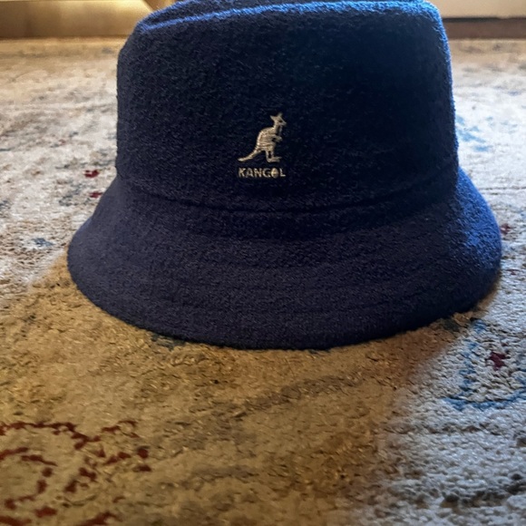 Kangol Navy Blue Hat - Picture 1 of 2